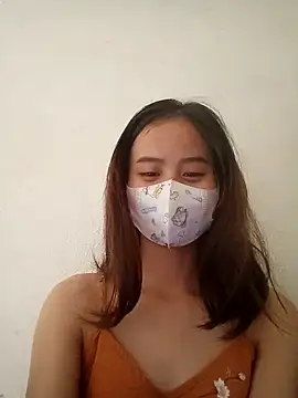 Snapshot of Nobita2z chatting on December 18, 2024, 6:43 am Nobita2z online show from December 18, 2024, 6:43 am