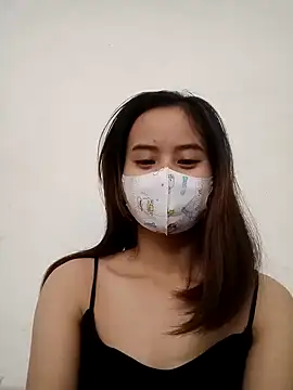 Snapshot of Nobita2z chatting on December 27, 2024, 1:43 am Nobita2z online show from December 27, 2024, 1:43 am