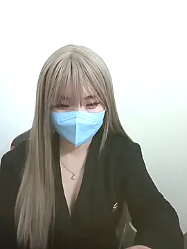 Snapshot of Wet_mina888 chatting on March 17, 2025, 6:51 am Wet mina888 online show from March 17, 2025, 6:51 am