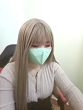 Snapshot of Wet_mina888 chatting on March 19, 2025, 8:12 am Wet mina888 online show from March 19, 2025, 8:12 am