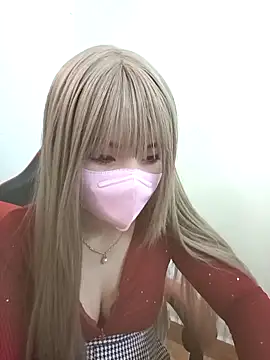 Snapshot of Wet_mina888 chatting on March 20, 2025, 6:30 am Wet mina888 online show from March 20, 2025, 6:30 am