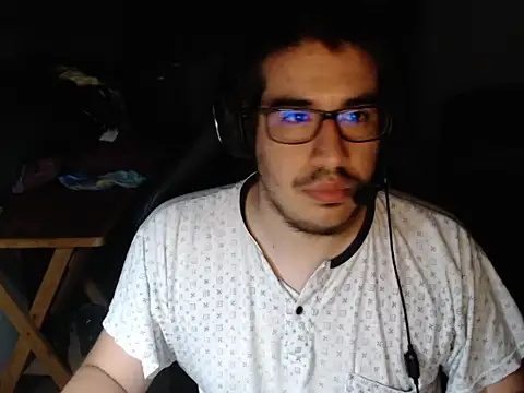 thealfawolf01 online show from January 14, 2025, 2:50 am