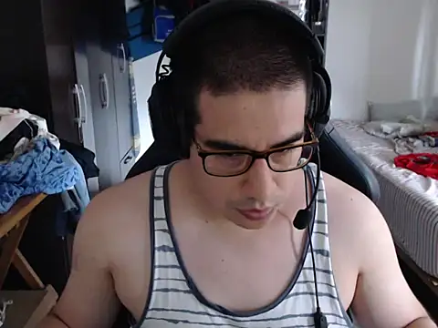 thealfawolf01 online show from February 7, 2026, 7:50 pm