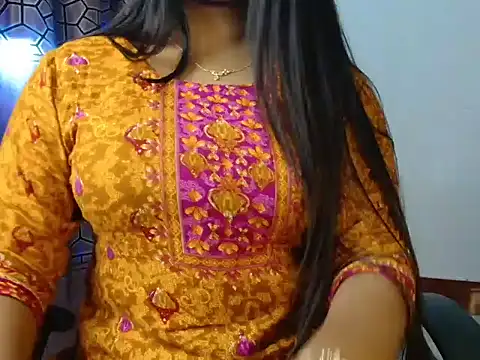 Snapshot of Unlucky-flowers chatting on January 31, 2025, 2:39 pm Unlucky-flowers online show from January 31, 2025, 2:39 pm