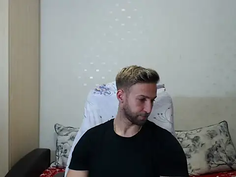 PrinceEagle online show from November 6, 2025, 9:05 pm