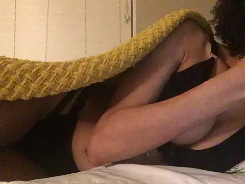 loveofbea online show from January 16, 2025, 9:37 am