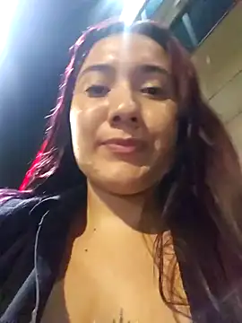 Snapshot of Blushing_Katy chatting on January 4, 2025, 3:07 am Blushing Katy online show from January 4, 2025, 3:07 am