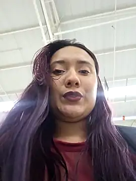 Snapshot of Blushing_Katy chatting on February 16, 2025, 12:19 am Blushing Katy online show from February 16, 2025, 12:19 am