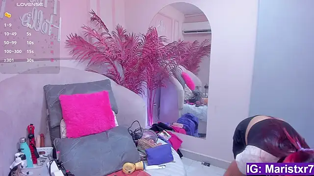 Snapshot of Maristxxr chatting on January 29, 2025, 8:04 pm Maristxxr online show from January 29, 2025, 8:04 pm