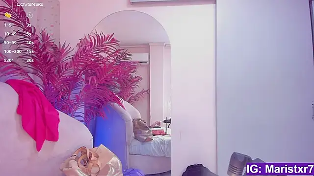 Snapshot of Maristxxr chatting on February 25, 2025, 7:25 pm Maristxxr online show from February 25, 2025, 7:25 pm