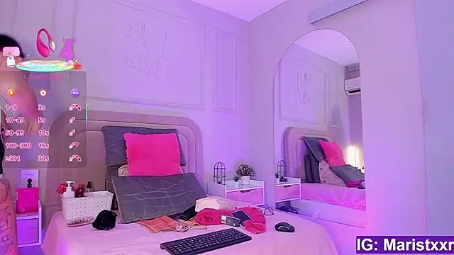 Snapshot of Maristxxr chatting on December 1, 2025, 7:41 pm Maristxxr online show from December 1, 2025, 7:41 pm