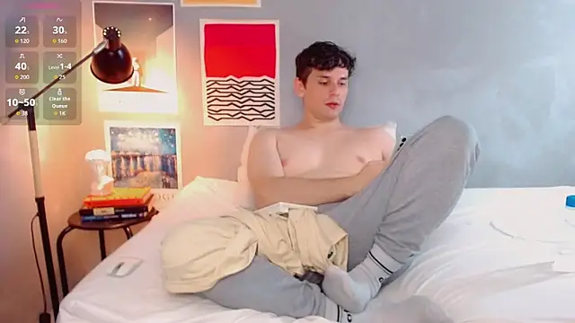 Elio555 online show from October 30, 2025, 12:12 am