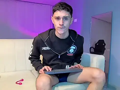 Snapshot of bastia_noooo chatting on December 28, 2024, 6:17 am bastia noooo online show from December 28, 2024, 6:17 am