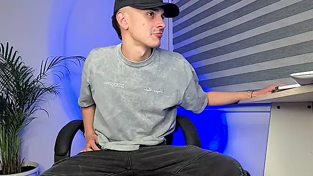 Snapshot of bastia_noooo chatting on September 9, 2025, 6:24 am bastia noooo online show from September 9, 2025, 6:24 am