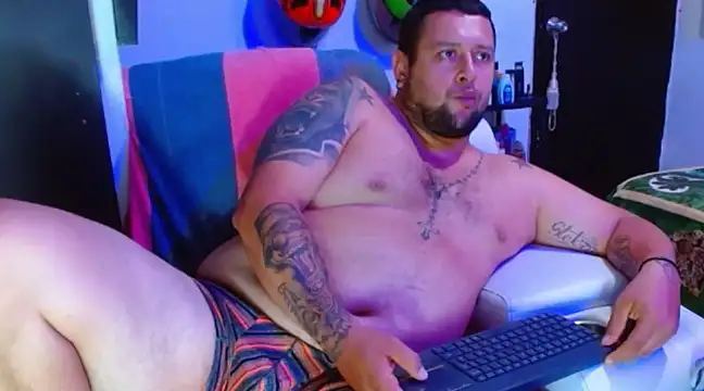 Snapshot of Michaell_Myerss_ chatting on March 4, 2025, 10:16 pm Michaell Myerss online show from March 4, 2025, 10:16 pm