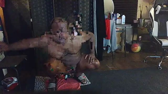 bigshh8 online show from October 7, 2025, 11:29 am