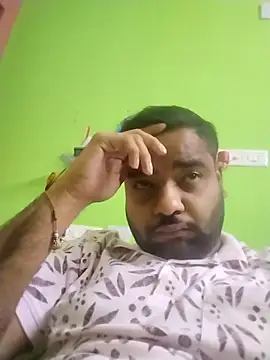 Rmoeo92 online show from October 26, 2025, 9:04 am