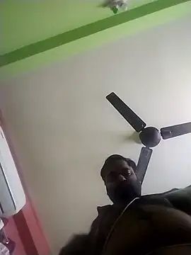 Rmoeo92 online show from January 15, 2026, 1:54 am