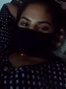 Snapshot of hotrasina chatting on December 26, 2024, 10:59 am hotrasina online show from December 26, 2024, 10:59 am