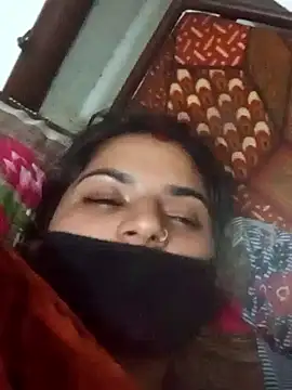 Snapshot of hotrasina chatting on January 1, 2025, 3:14 pm hotrasina online show from January 1, 2025, 3:14 pm