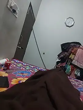 Snapshot of ayushdas7482 chatting on December 14, 2024, 12:55 am ayushdas7482 online show from December 14, 2024, 12:55 am