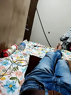 Snapshot of ayushdas7482 chatting on October 11, 2025, 2:37 pm ayushdas7482 online show from October 11, 2025, 2:37 pm