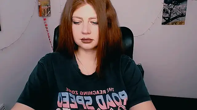 Lizzy Love online show from March 17, 2026, 9:45 am