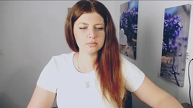 Snapshot of Lizzy_Love chatting on June 18, 2026, 10:41 am Lizzy Love online show from June 18, 2026, 10:41 am