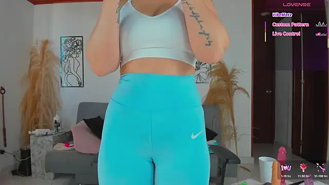 Snapshot of cindy_love2 chatting on July 6, 2026, 1:19 pm cindy love2 online show from July 6, 2026, 1:19 pm