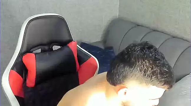 Snapshot of Ricardogo19 chatting on January 19, 2025, 9:02 pm Ricardogo19 online show from January 19, 2025, 9:02 pm
