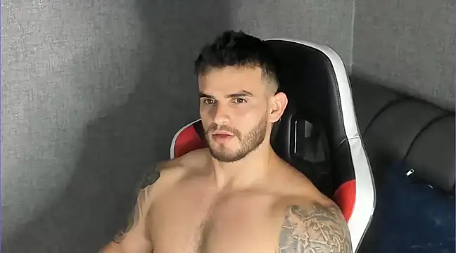 Snapshot of Ricardogo19 chatting on March 11, 2025, 10:31 pm Ricardogo19 online show from March 11, 2025, 10:31 pm