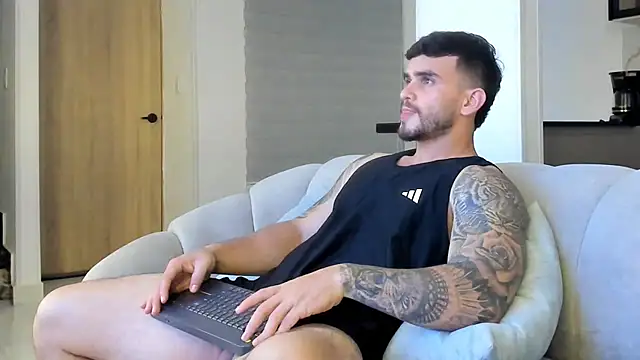 Ricardogo19 online show from February 7, 2026, 1:09 am