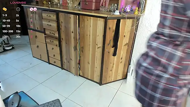 Cristina Vanegas631 online show from February 26, 2026, 8:41 pm