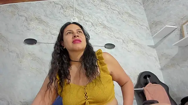 Snapshot of hari_lissaw chatting on January 17, 2025, 3:01 am hari lissaw online show from January 17, 2025, 3:01 am