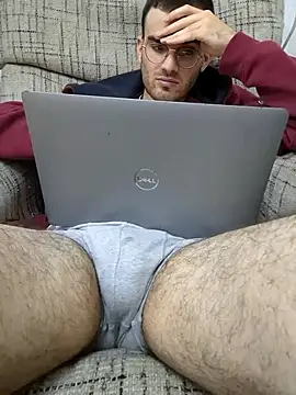 erikamavrik online show from March 9, 2025, 12:31 pm