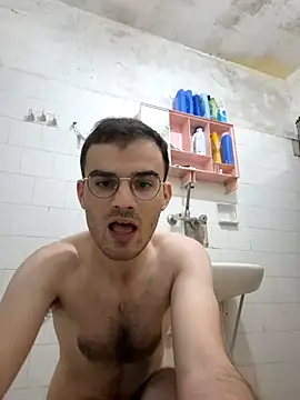 erikamavrik online show from March 23, 2025, 6:16 am