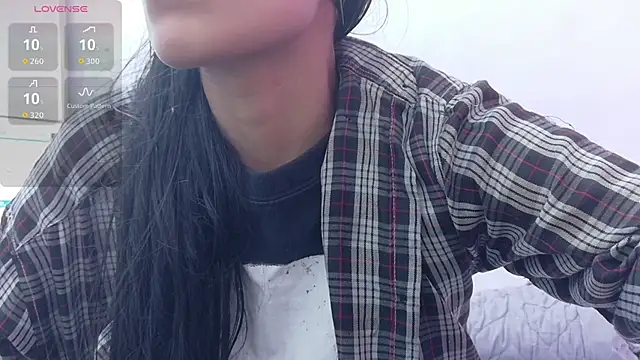 Snapshot of yourcuteneighbourr chatting on October 28, 2025, 2:59 am yourcuteneighbourr online show from October 28, 2025, 2:59 am