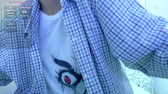 Snapshot of yourcuteneighbourr chatting on December 3, 2025, 3:03 am yourcuteneighbourr online show from December 3, 2025, 3:03 am