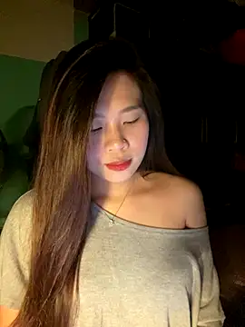 Bae1103 online show from September 25, 2025, 3:27 pm