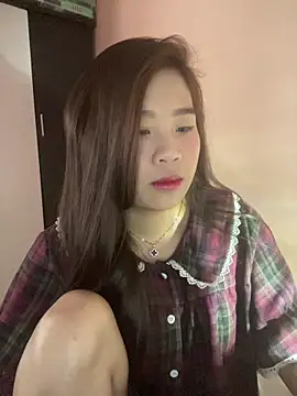 Snapshot of Bae1103 chatting on March 12, 2026, 3:45 am Bae1103 online show from March 12, 2026, 3:45 am