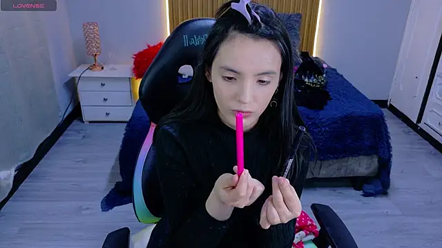 sailor moon07 online show from April 15, 2026, 4:30 am