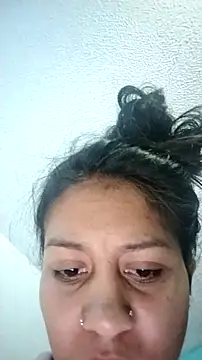 Tiphanydirty3 online show from November 19, 2025, 12:43 am