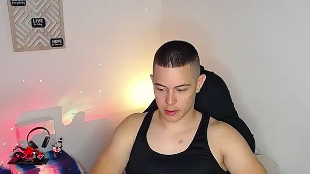 Alan hadid1 online show from January 14, 2025, 5:01 pm