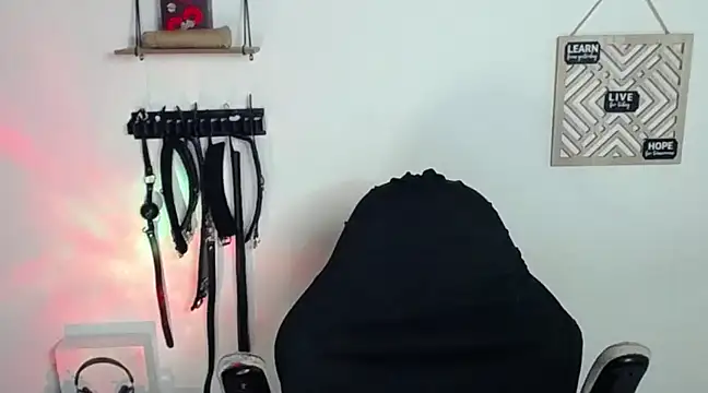 Alan hadid1 online show from January 18, 2025, 3:20 am