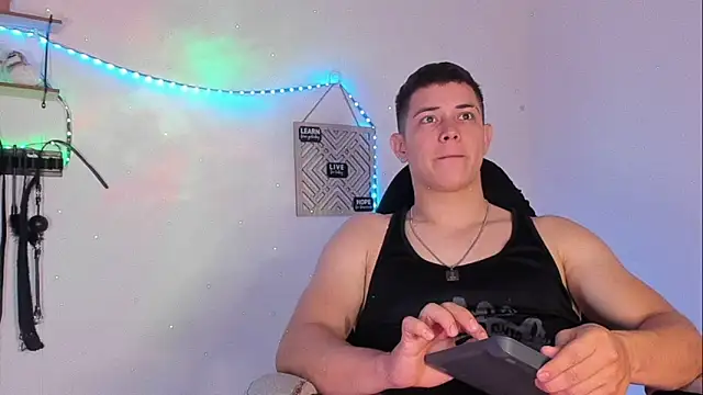 Alan hadid1 online show from March 14, 2025, 3:36 pm