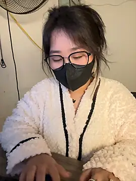 Jenni nana online show from December 17, 2024, 4:34 am