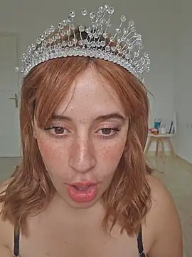 Snapshot of Massa8 chatting on February 2, 2025, 10:57 am Massa8 online show from February 2, 2025, 10:57 am