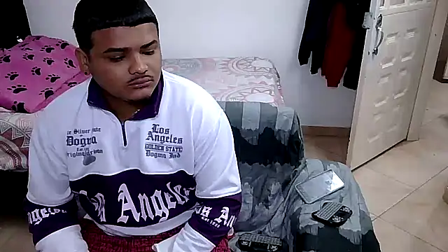 Boycuriousxxx online show from February 6, 2026, 10:40 am