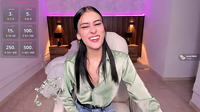 Snapshot of karlaa_james chatting on November 1, 2025, 11:12 am karlaa james online show from November 1, 2025, 11:12 am