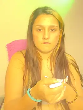 saray gomez22 online show from November 27, 2025, 3:08 am